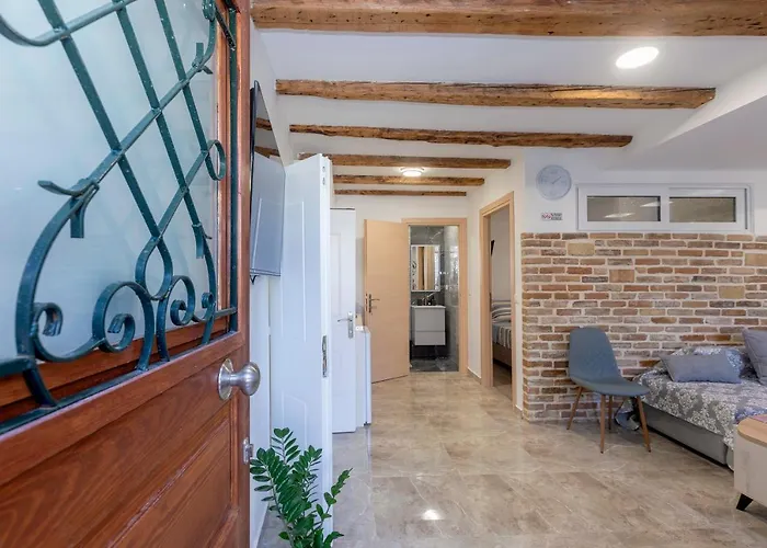 Apartament Volto *